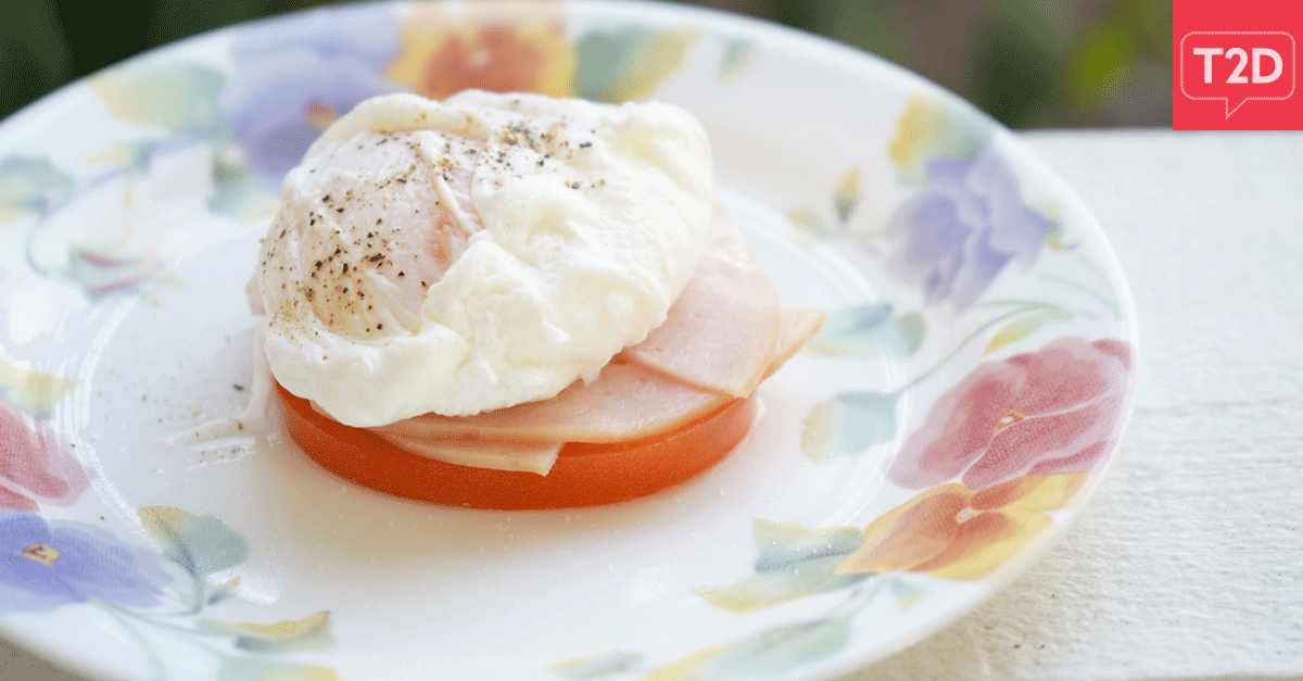 Low-Carb Eggs Benedict Recipe | Type2Diabetes.com