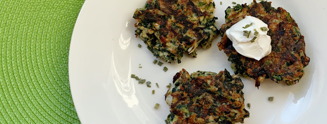 Spinach Onion Rice Cakes image