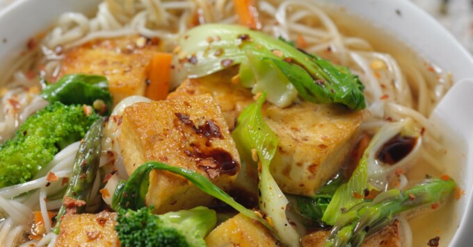 Tempeh Coconut Curry Noodles image
