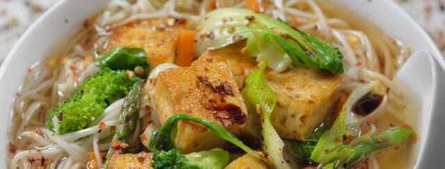 Tempeh Coconut Curry Noodles image