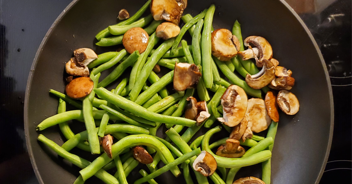 DiabetesFriendly Green Beans and Mushrooms Side Dish Recipe