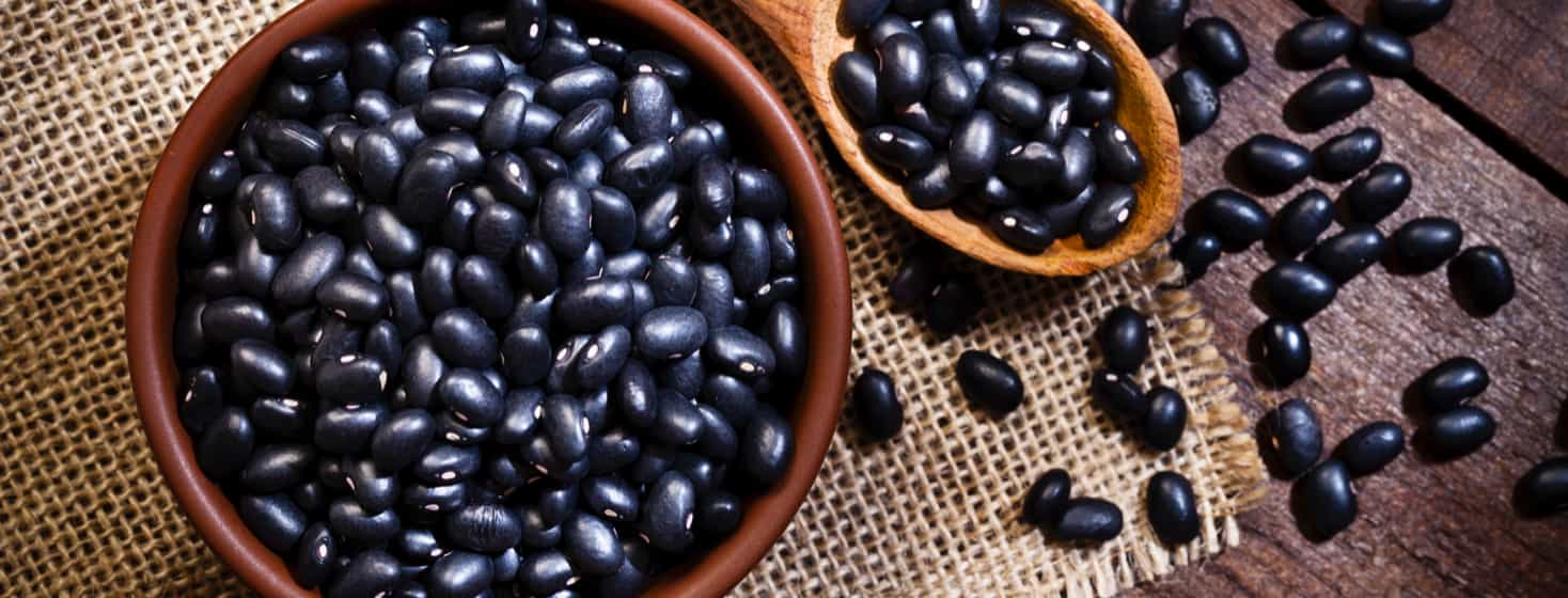 Black beans for Low-Carb Black Bean Tostadas